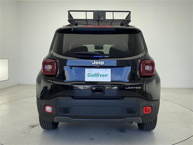 ジープ・レネゲード リミテッド　ワンオーナー　禁煙車　純正メモリナビ　バックカメラ　Ｂｌｕｅｔｏｏｔｈ／ＵＳＢ／ＡＵＸ接続　左右分離オートエアコン　アダプティブクルーズコントロール　ＥＴＣ２．０　純正１７インチアルミホイール（31枚目）