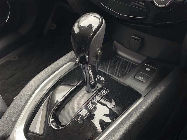 エクストレイル ２０Ｘｉ　社外ナビ　ＡＭ／ＦＭ／ＣＤ／ＤＶＤ／ＳＤ／ＵＳＢ／ＢＴ　フルセグＴＶ　アラウンドビューカメラ　プロパイロット　レーンキープアシスト　エマージェンシーブレーキ　パワーバックドア　シートヒーター（16枚目）