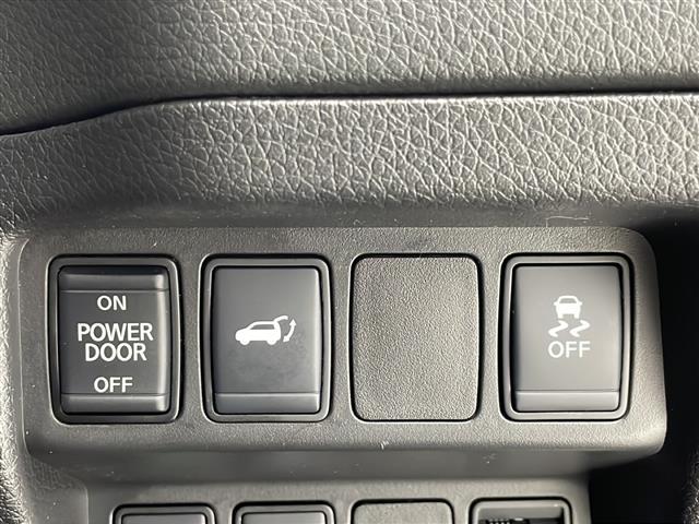エクストレイル ２０Ｘｉ　社外ナビ　ＡＭ／ＦＭ／ＣＤ／ＤＶＤ／ＳＤ／ＵＳＢ／ＢＴ　フルセグＴＶ　アラウンドビューカメラ　プロパイロット　レーンキープアシスト　エマージェンシーブレーキ　パワーバックドア　シートヒーター（19枚目）