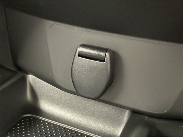 エクストレイル ２０Ｘｉ　社外ナビ　ＡＭ／ＦＭ／ＣＤ／ＤＶＤ／ＳＤ／ＵＳＢ／ＢＴ　フルセグＴＶ　アラウンドビューカメラ　プロパイロット　レーンキープアシスト　エマージェンシーブレーキ　パワーバックドア　シートヒーター（20枚目）