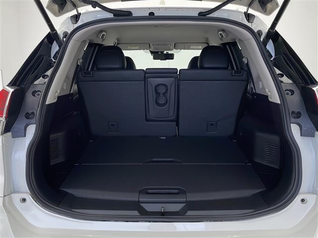 エクストレイル ２０Ｘｉ　社外ナビ　ＡＭ／ＦＭ／ＣＤ／ＤＶＤ／ＳＤ／ＵＳＢ／ＢＴ　フルセグＴＶ　アラウンドビューカメラ　プロパイロット　レーンキープアシスト　エマージェンシーブレーキ　パワーバックドア　シートヒーター（28枚目）