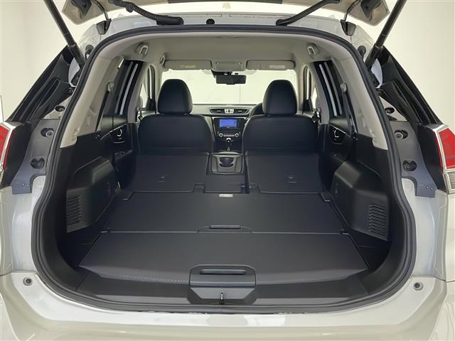 エクストレイル ２０Ｘｉ　社外ナビ　ＡＭ／ＦＭ／ＣＤ／ＤＶＤ／ＳＤ／ＵＳＢ／ＢＴ　フルセグＴＶ　アラウンドビューカメラ　プロパイロット　レーンキープアシスト　エマージェンシーブレーキ　パワーバックドア　シートヒーター（29枚目）