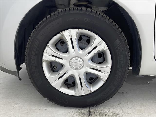 ノート 　純正ナビ　衝突軽減ブレーキ　車線逸脱警報　クリアランスソナー　全方位カメラ　オートライト　ＥＴＣ　電動格納ミラー　フロアマット　ステアリングスイッチ　スマートキー　スタートボタン（39枚目）