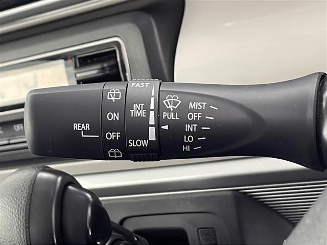 スペーシア ハイブリッドＸ　デュアルカメラブレーキサポート　レーンキープアシスト　アイドリングスイッチ　ＥＴＣ　運転席シートヒーター　ドアバイザー　ロールサンシェード　ＩＳＯＦＩＸ　社外アルミホイール（5枚目）