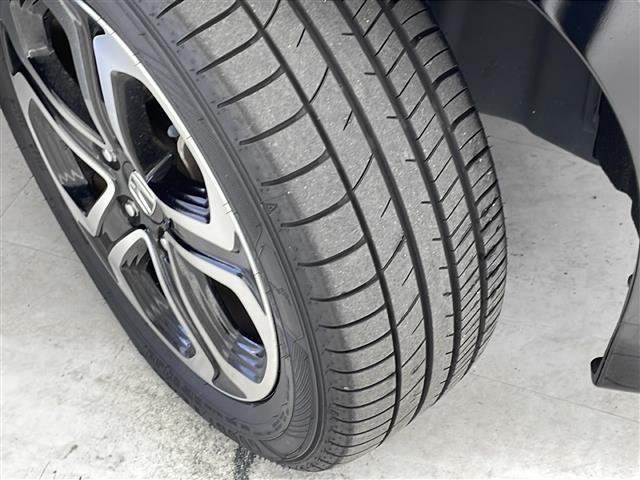 ヴェゼル ハイブリッドZ・ホンダセンシング 禁煙車 ホンダセンシング 純正9インチナビ BT/CD/DVD/TV ステアリングスイッチ オートライト オートワイパー スマートキーFシートヒーター 純正AW LEDライト パドルシフト(40枚目)