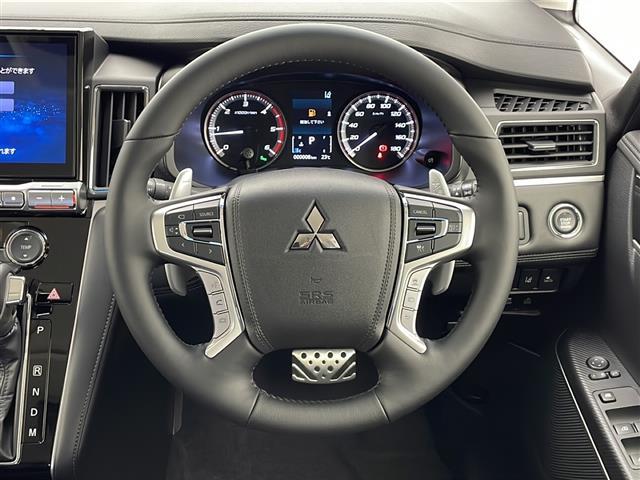 デリカD:5 ブラックエディション 衝突軽減ブレーキ レーンキープアシスト レーダークルーズコントロール 社外メモリナビ フリップダウンモニター バックカメラ スマートキー アイドリングストップ LEDヘッドライト Wエアバッグ(6枚目)