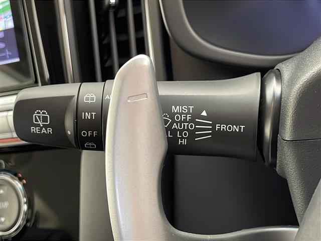 デリカD:5 ブラックエディション 衝突軽減ブレーキ レーンキープアシスト レーダークルーズコントロール 社外メモリナビ フリップダウンモニター バックカメラ スマートキー アイドリングストップ LEDヘッドライト Wエアバッグ(8枚目)