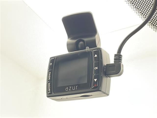 デミオ 衝突軽減ブレーキ クルーズコントロール 純正メモリナビ バックカメラ アイドリングストップ ETC ドラレコ スマートキー LEDヘッドライト 純正フロアマット W+サイド+カーテンエアバッグ(3枚目)