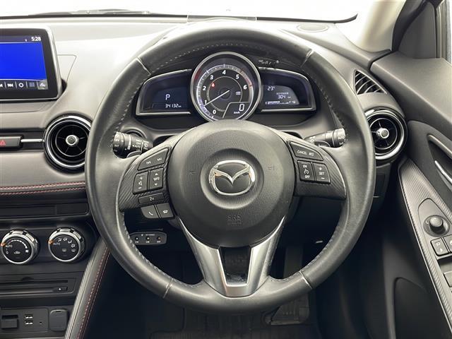 デミオ 衝突軽減ブレーキ クルーズコントロール 純正メモリナビ バックカメラ アイドリングストップ ETC ドラレコ スマートキー LEDヘッドライト 純正フロアマット W+サイド+カーテンエアバッグ(8枚目)