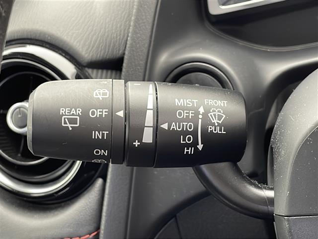 デミオ 衝突軽減ブレーキ クルーズコントロール 純正メモリナビ バックカメラ アイドリングストップ ETC ドラレコ スマートキー LEDヘッドライト 純正フロアマット W+サイド+カーテンエアバッグ(10枚目)