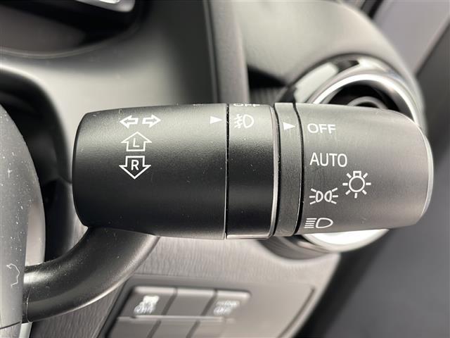 デミオ 衝突軽減ブレーキ クルーズコントロール 純正メモリナビ バックカメラ アイドリングストップ ETC ドラレコ スマートキー LEDヘッドライト 純正フロアマット W+サイド+カーテンエアバッグ(13枚目)