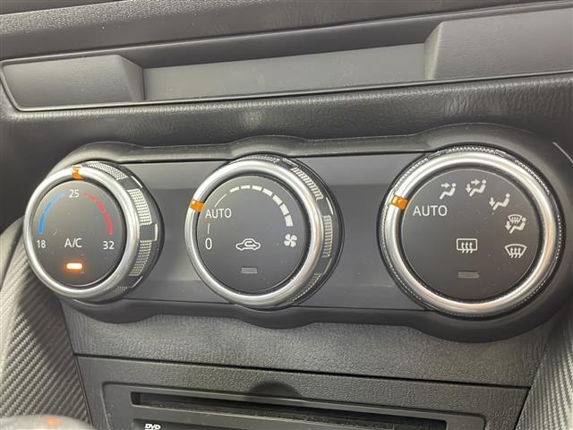 デミオ 衝突軽減ブレーキ クルーズコントロール 純正メモリナビ バックカメラ アイドリングストップ ETC ドラレコ スマートキー LEDヘッドライト 純正フロアマット W+サイド+カーテンエアバッグ(16枚目)