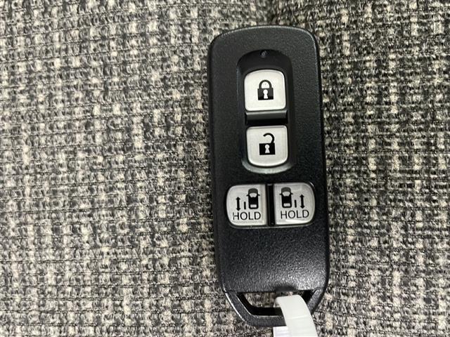 N-BOX G・EXホンダセンシング 純正ナビ AM/FM/CD/DVD/BT/USB フルセグTV レーダークルーズコントロール レーンキープアシスト 衝突被害軽減ブレーキ 両側パワスラ LEDヘッドライト ビルトインETC(15枚目)