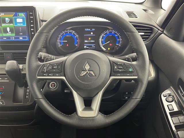 デリカミニ T プレミアム 横滑り防止 衝突軽減 カーテンエアバック Wサイドエアバック9型ディス/プレイオーディオBT/USBアイドリングストップ 純正アルミホイール 全方位カメラ ヒートステアリング サイドデカール(7枚目)