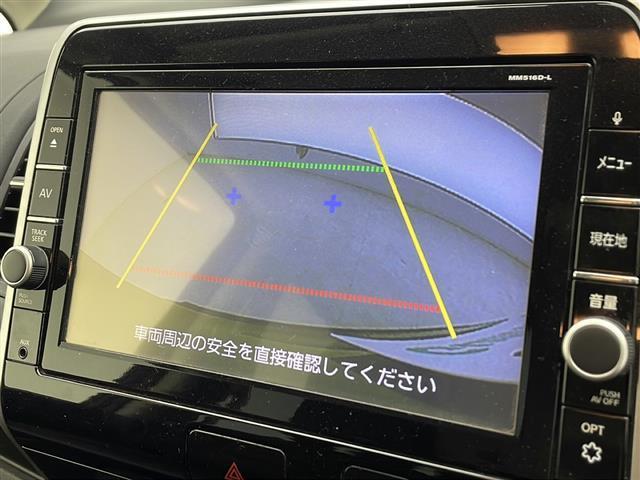 セレナ ハイウェイスター プロパイロットエディション アラウンドビューモニター 純正ビルトインETC 純正9インチSDナビ 純正フリップダウンモニター 両側パワースライライドドア(9枚目)