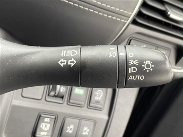 セレナ ハイウェイスター プロパイロットエディション アラウンドビューモニター 純正ビルトインETC 純正9インチSDナビ 純正フリップダウンモニター 両側パワースライライドドア(15枚目)