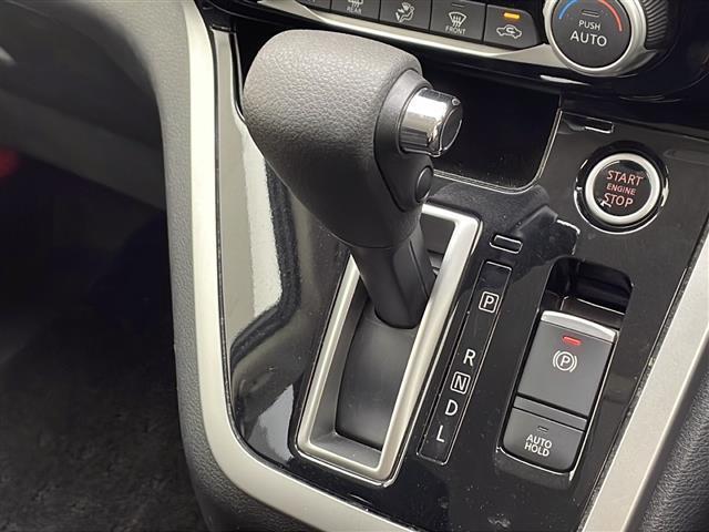 セレナ ハイウェイスター プロパイロットエディション アラウンドビューモニター 純正ビルトインETC 純正9インチSDナビ 純正フリップダウンモニター 両側パワースライライドドア(19枚目)