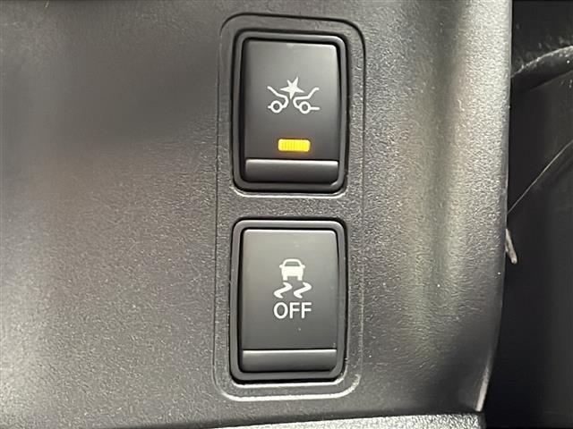 セレナ ハイウェイスター プロパイロットエディション アラウンドビューモニター 純正ビルトインETC 純正9インチSDナビ 純正フリップダウンモニター 両側パワースライライドドア(20枚目)