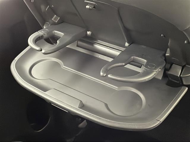 セレナ ハイウェイスター プロパイロットエディション アラウンドビューモニター 純正ビルトインETC 純正9インチSDナビ 純正フリップダウンモニター 両側パワースライライドドア(27枚目)