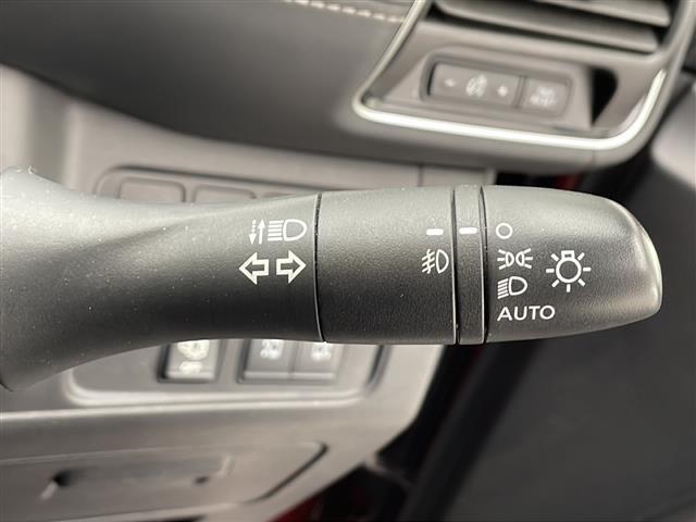 セレナ ハイウェイスター 25thスペシャルセレクションB アラウンドビューモニター 純正SDナビ 社外フリップダウンモニター 純正ドアバイザー 両側PSドア HDMI ISOFIX(17枚目)