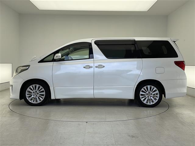 アルファード エンジンスタートボタン/前後コーナーセンサー/バックカメラ/フィリップダウンモニター/パワーシート/ETC/MTモード付AT/電動格納ミラー/オットマン/純正フロアマット/純正アルミホイール/禁煙車(36枚目)