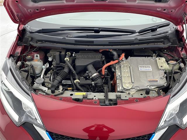 ノート 　衝突軽減ブレーキ　レーンキープアシスト　レーダークルーズコントロール　純正ＳＤナビ　ＥＴＣ　アイドリングストップ　スマートキー　ハーフレザーシート　ＬＥＤヘッドライト　社外フロアマット（40枚目）