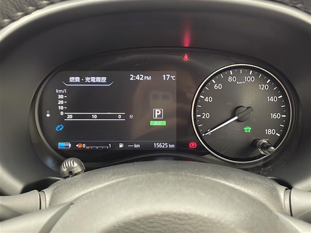 キックス Ｘ　プロパイロット　純正９インチナビ　ＢＴ　フルセグ　ＣＤ　ＤＶＤ　全方位カメラ　ＥＴＣ　純正ドライブレコーダー　デジタルインナーミラー　ハーフレザーシート　衝突軽減ブレーキ　レーンキープアシスト（10枚目）