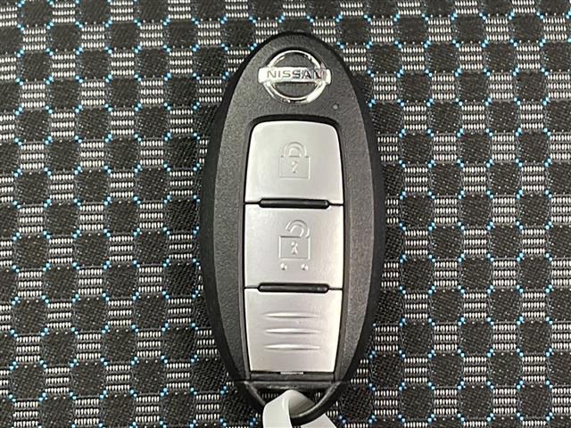 キックス Ｘ　プロパイロット　純正９インチナビ　ＢＴ　フルセグ　ＣＤ　ＤＶＤ　全方位カメラ　ＥＴＣ　純正ドライブレコーダー　デジタルインナーミラー　ハーフレザーシート　衝突軽減ブレーキ　レーンキープアシスト（16枚目）