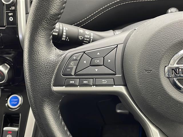 セレナ ｅ－パワー　ハイウェイスターＶ　純正９インチナビ　フルセグ　ＢＴ　ＣＤ　ＤＶＤ　ＵＳＢ　全方位カメラ　純正フリップダウンモニター　プロパイロット　レーダークルーズコントロール　衝突軽減ブレーキ　レーンキープアシスト　両側Ｐスライド（13枚目）