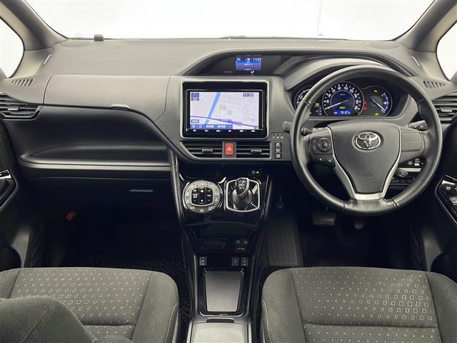 ノア ハイブリッドG 純正ナビ BT TV トヨタセーフティセンス 衝突軽減ブレーキ クリアランスソナー 純正後席モニター 前席シートヒーター 両側パワスラ ビルトインETC2.0 前後ドラレコ LEDライト AC100V(2枚目)