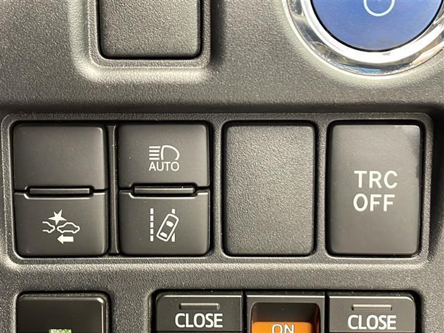 ノア ハイブリッドG 純正ナビ BT TV トヨタセーフティセンス 衝突軽減ブレーキ クリアランスソナー 純正後席モニター 前席シートヒーター 両側パワスラ ビルトインETC2.0 前後ドラレコ LEDライト AC100V(20枚目)