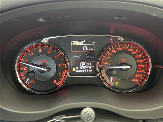 WRX S4 2.0GT-Sアイサイト アイサイト 運転席シートポジション ウィンカーミラー オートライト パドルシフト クルコン ステアリングリモコン フォグ(8枚目)