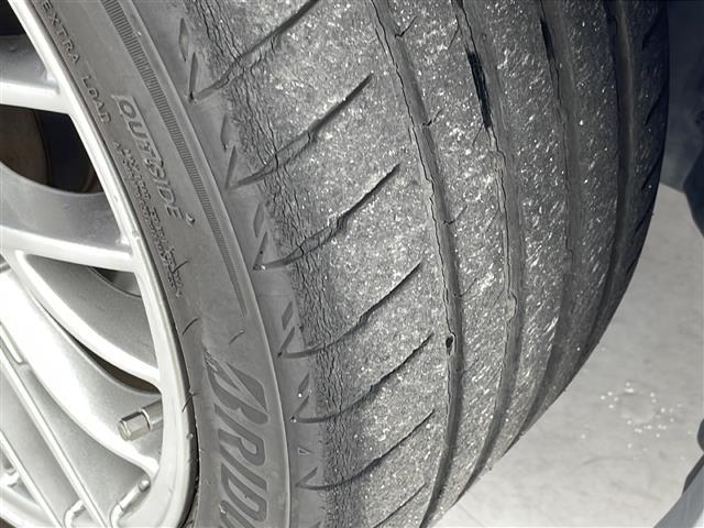 WRX S4 2.0GT-Sアイサイト アイサイト 運転席シートポジション ウィンカーミラー オートライト パドルシフト クルコン ステアリングリモコン フォグ(39枚目)