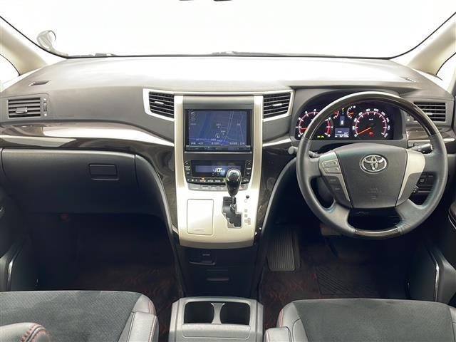 ヴェルファイア 2.4Z ゴールデンアイズ 純正後席モニター 純正SDナビ 純正ビルトインETC 社外前ドライブレコーダー 電動リアゲート クルーズコントロール コーナーセンサー 衝突軽減ブレーキ LEDヘッドライト オートライト オットマン(2枚目)