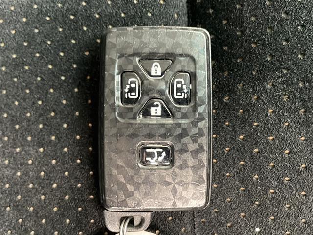 ヴェルファイア 2.4Z ゴールデンアイズ 純正後席モニター 純正SDナビ 純正ビルトインETC 社外前ドライブレコーダー 電動リアゲート クルーズコントロール コーナーセンサー 衝突軽減ブレーキ LEDヘッドライト オートライト オットマン(15枚目)