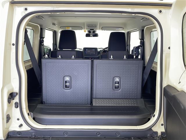 ジムニー ＸＣ　５速ＭＴ　社外オーディオ　４ＷＤ　シートヒーター　ＬＥＤオートライト　オートマチックハイビーム　レーンキープアシスト　Ｂｌｕｅｔｏｏｔｈ　純正アルミホイール　クルーズコントロール　ダウンヒルアシスト（29枚目）