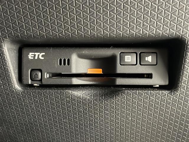 タント カスタムRS 禁煙 純正9型ナビ 両側パワースライドドア シートヒーター バックカメラ レーダークルーズ レーンキープアシスト 衝突軽減ブレーキ オートハイビーム パーキングセンサー 誤発進抑制 ETC ドラレコ(5枚目)