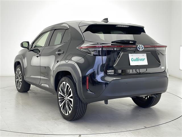 ヤリスクロス ハイブリッドZ エンジンスタートボタン/バックカメラ/全方位カメラ/ブラインドスポットモニター/純正ナビ/ハーフレザーシート/レーンキープアシスト/シートヒーター/オートマッチックハイビーム/純正フロアマット(43枚目)