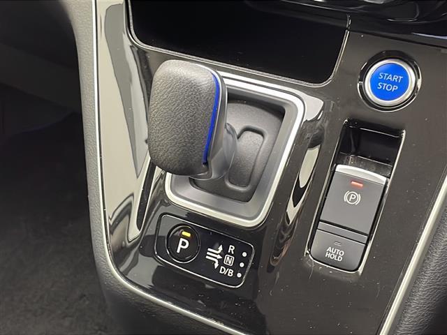 セレナ ｅ－パワー　ハイウェイスターＶ　衝突軽減ブレーキ　レーンキープアシスト　レーダークルーズコントロール　オートマチックハイビーム　純正ＳＤナビ　全方位カメラ　ＥＴＣ　ドラレコ　スマートキー　ＬＥＤヘッドライト　電動格納ミラー（18枚目）