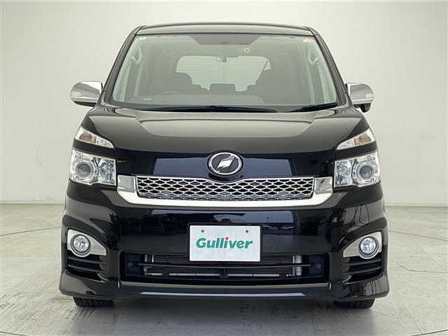 ヴォクシー ＺＳ　煌ＩＩ　純正ナビ　バックカメラ　純正フルセグＴＶ　パドルシフト　ステアリングスイッチ　前後ドライブレコーダー　　純正ビルトインＥＴＣ　オートライト　ＡＢＳ　純正アルミホイール　純正フロアマット　両側パワスラ（30枚目）