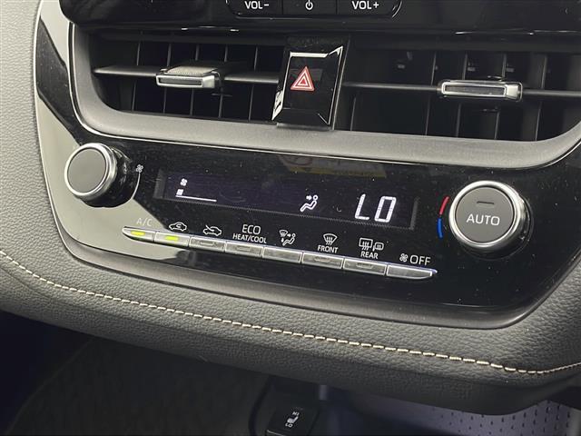 カローラツーリング ハイブリッド　ダブルバイビー　衝突軽減ブレーキ　レーンキープアシスト　レーダークルーズコントロール　オートマチックハイビーム　純正メモリナビ　バックカメラ　ＥＴＣ　ドラレコ　ハーフレザーシート　ステアリングヒーター　スマートキー（16枚目）