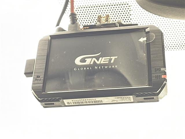 プリウス Sツーリングセレクション・ブラックエディション 純正ディスプレイオーディオ BT TV カープレイ トヨタセーフティセンス レーダークルーズコントロール 衝突軽減ブレーキ 全方位カメラ モデリスタエアロ 前席シートヒーター ETC 前後ドラレコ(2枚目)