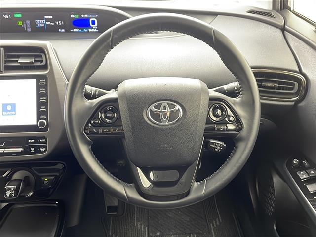 プリウス Sツーリングセレクション・ブラックエディション 純正ディスプレイオーディオ BT TV カープレイ トヨタセーフティセンス レーダークルーズコントロール 衝突軽減ブレーキ 全方位カメラ モデリスタエアロ 前席シートヒーター ETC 前後ドラレコ(7枚目)