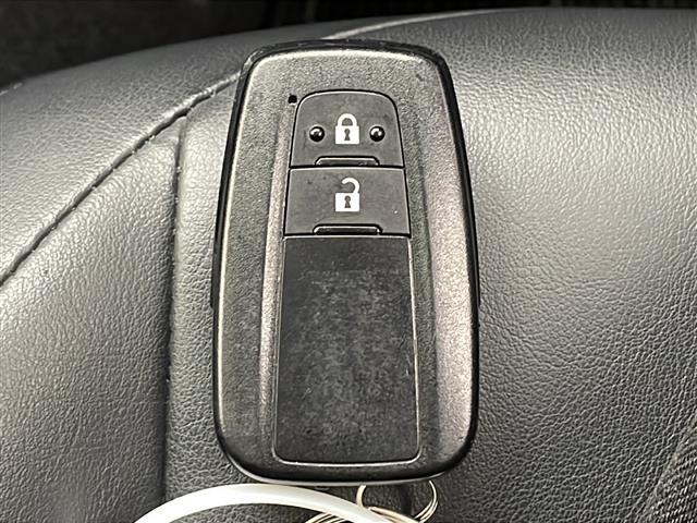 プリウス Sツーリングセレクション・ブラックエディション 純正ディスプレイオーディオ BT TV カープレイ トヨタセーフティセンス レーダークルーズコントロール 衝突軽減ブレーキ 全方位カメラ モデリスタエアロ 前席シートヒーター ETC 前後ドラレコ(14枚目)