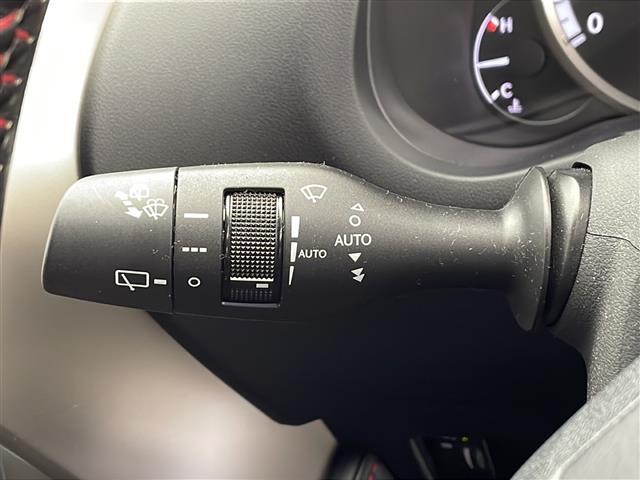 NX NX200t Fスポーツ エンジンスタートボタン 純正ナビ レザーシート シートヒーター エアシート ステアリングヒーター レーダークルーズコントロール バックカメラ サイドカメラ パドルシフト 前後コーナーセンサー(9枚目)