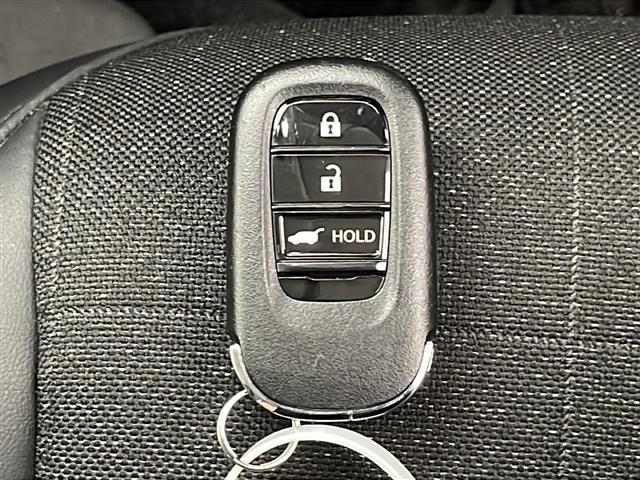 ヴェゼル e:HEV Z ホンダコネクトナビ BT TV カープレイ フロントグリルオプション ブラックエンブレムオプション ホンダセンシング 衝突軽減ブレーキ 全方位カメラ ワイヤレス充電 標準グリル積載 ETC2.0(15枚目)