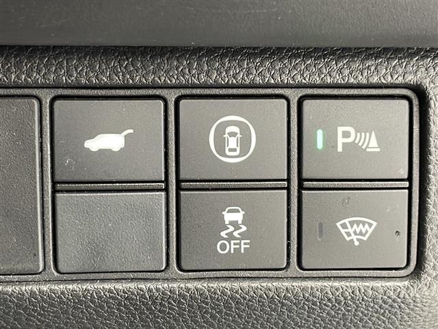 ヴェゼル e:HEV Z ホンダコネクトナビ BT TV カープレイ フロントグリルオプション ブラックエンブレムオプション ホンダセンシング 衝突軽減ブレーキ 全方位カメラ ワイヤレス充電 標準グリル積載 ETC2.0(18枚目)