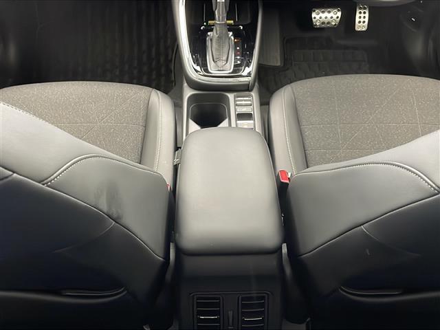 ヴェゼル e:HEV Z ホンダコネクトナビ BT TV カープレイ フロントグリルオプション ブラックエンブレムオプション ホンダセンシング 衝突軽減ブレーキ 全方位カメラ ワイヤレス充電 標準グリル積載 ETC2.0(27枚目)