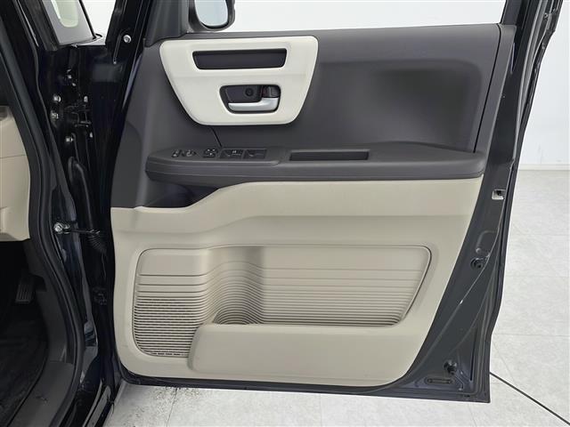 N-BOX G・EXホンダセンシング ホンダセンシング 純正ナビ レーダークルーズコントロール ドライブレコーダー レーンキープアシスト 両側パワースライド シートヒーター ロールサンシェード 電動格納ミラー ステアリングスイッチ(23枚目)