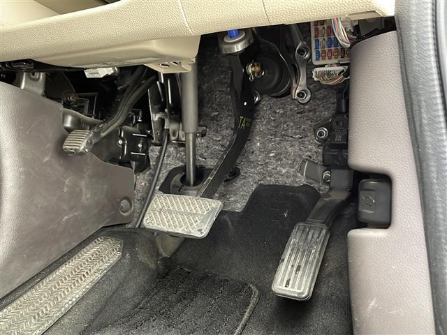 N-BOX G・EXホンダセンシング ホンダセンシング 純正ナビ レーダークルーズコントロール ドライブレコーダー レーンキープアシスト 両側パワースライド シートヒーター ロールサンシェード 電動格納ミラー ステアリングスイッチ(24枚目)